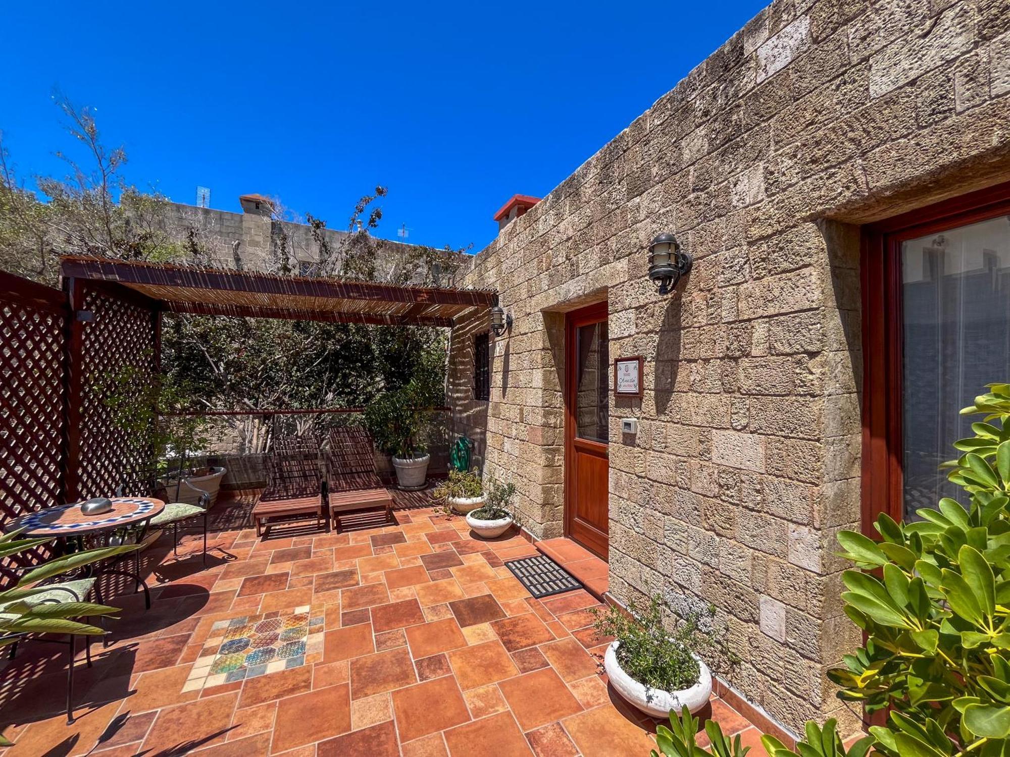 Avalon Boutique Hotel Rhodes Rhodes City Bagian luar foto